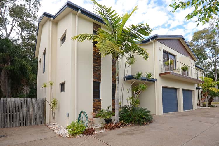 Second view of Homely unit listing, Unit 9, 243 Torquay Terrace, Torquay QLD 4655