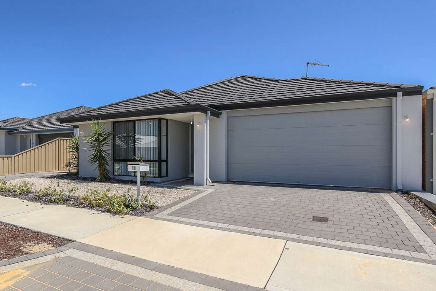 Main view of Homely house listing, 16 Pinelle Parkway, Aubin Grove WA 6164