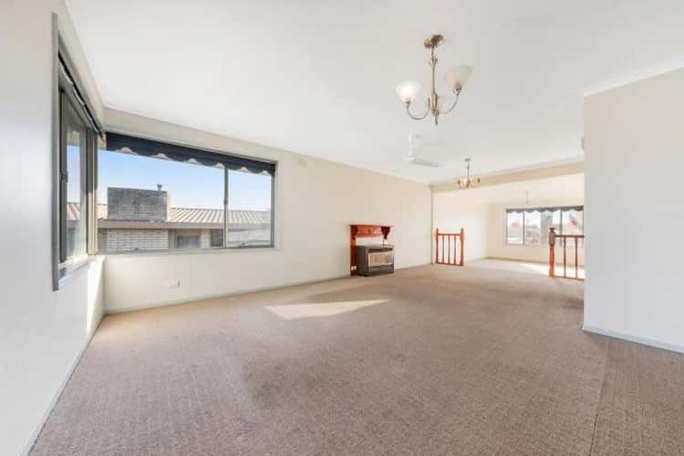 Second view of Homely house listing, 7 Dunsford Drive, Leopold VIC 3224