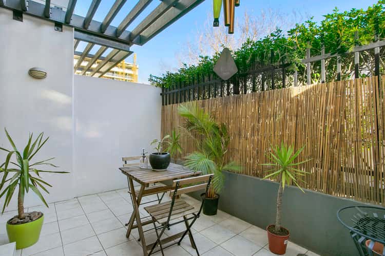Fourth view of Homely apartment listing, A11/252 Botany Road, Alexandria NSW 2015