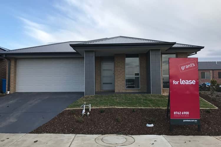 Main view of Homely house listing, 125 Rossiter Retreat, Cranbourne North VIC 3977