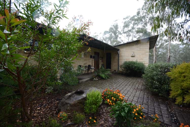 167 Lawsons Long Alley, Hartley Vale NSW 2790