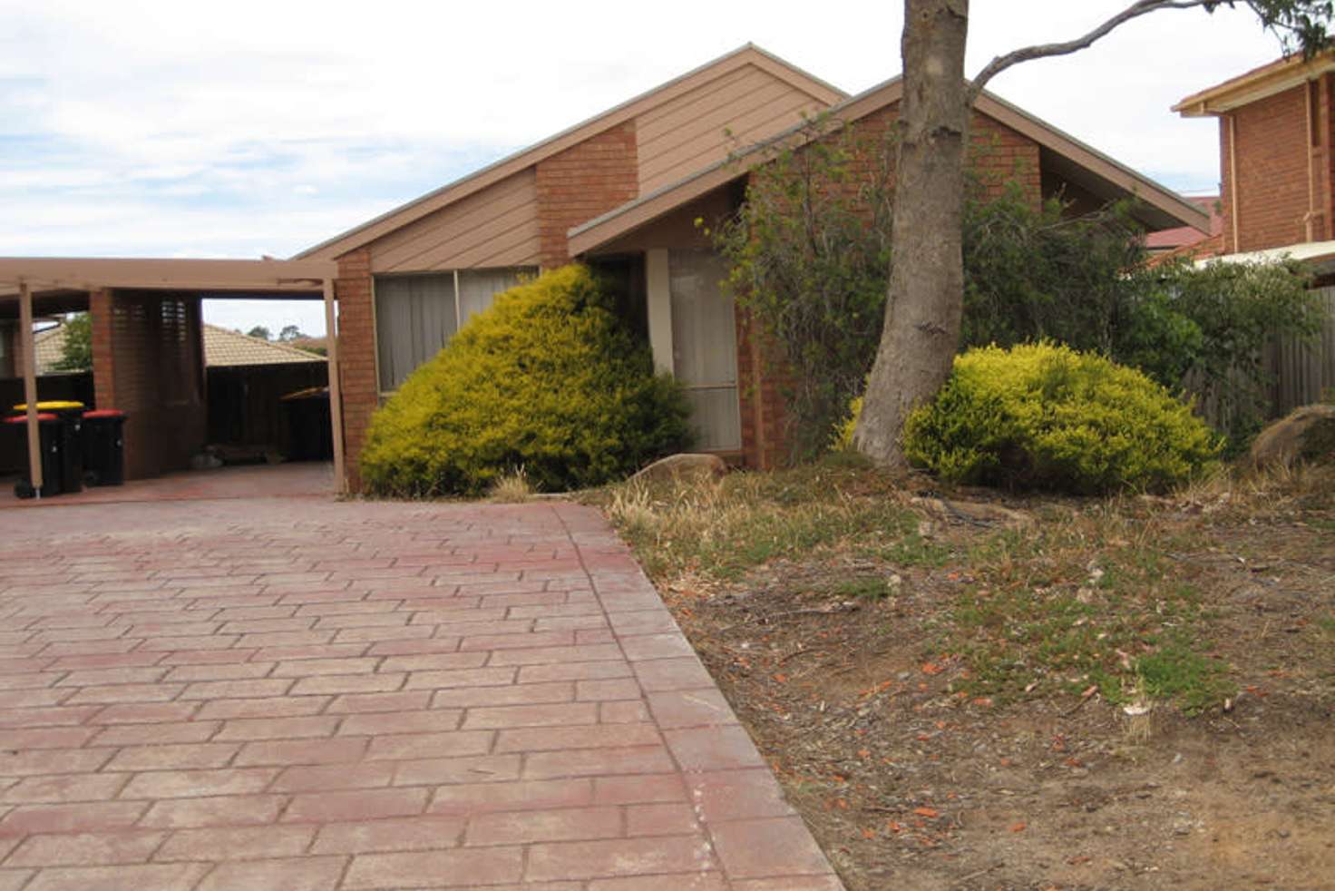 Main view of Homely house listing, 2/8 Peart Court, Brookfield VIC 3338