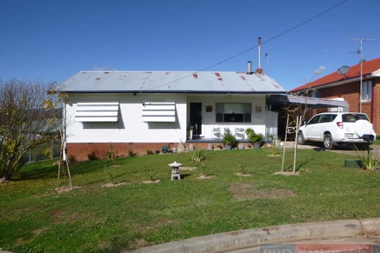 Main view of Homely house listing, 10 Crofton Avenue, Batlow NSW 2730