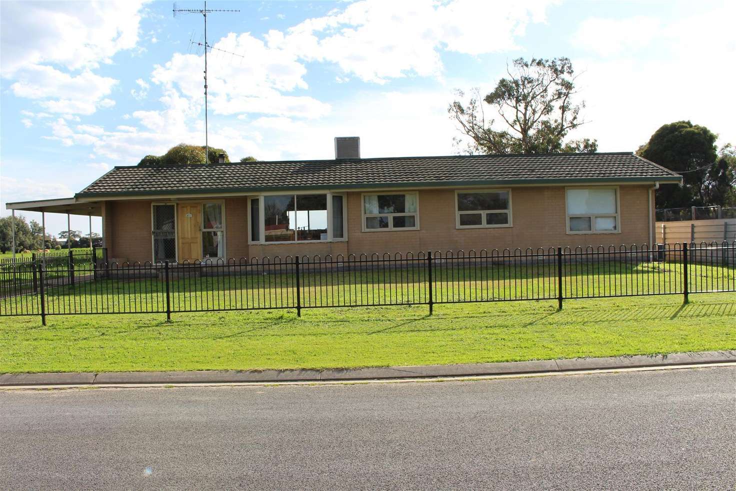 Main view of Homely house listing, 23 Bertha Street, Bordertown SA 5268