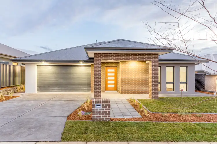 6 Dolly Street, Googong NSW 2620