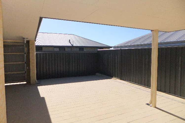 Second view of Homely house listing, 4 Pod Link, Banksia Grove WA 6031