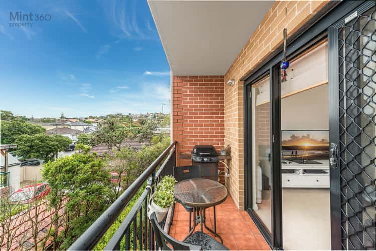Second view of Homely apartment listing, 7/2 Fenton Avenue, Maroubra NSW 2035