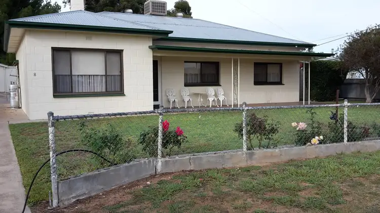 8 Old Adelaide Road