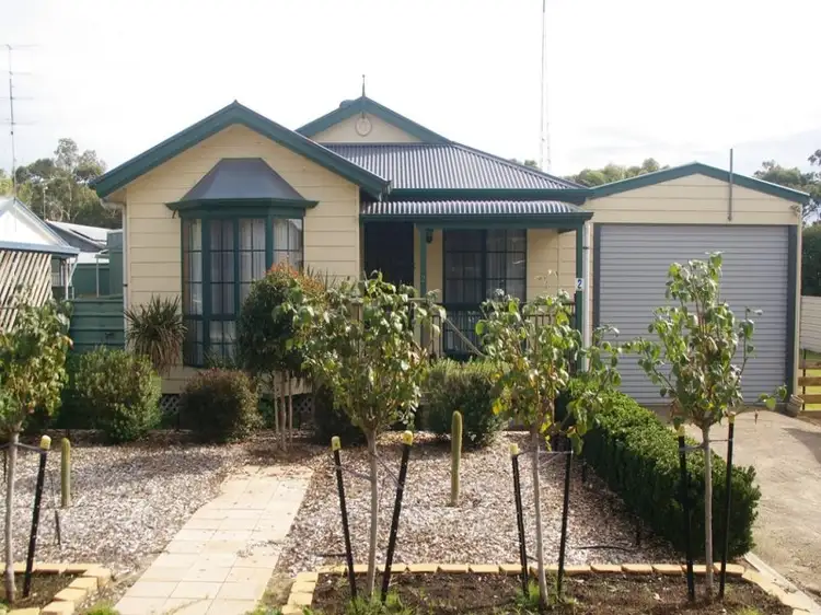 2 Elizabeth Avenue