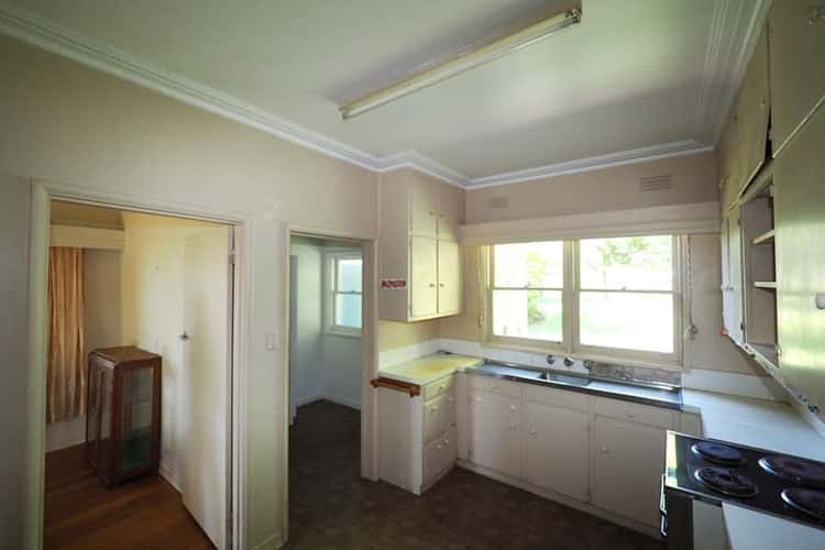 Fifth view of Homely house listing, 27 Dimora Avenue, Camperdown VIC 3260