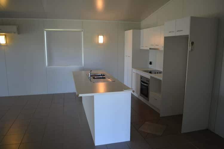 Fifth view of Homely house listing, 28 Summer Red Court, Blackwater QLD 4717