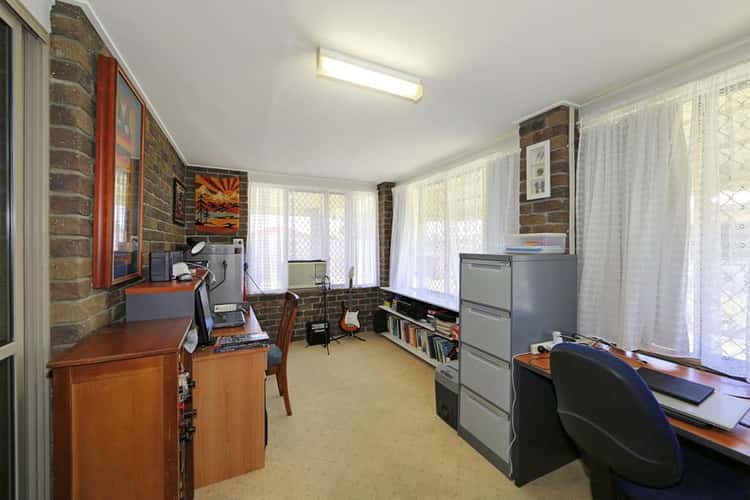 Sixth view of Homely house listing, 5 Iluka Place, Avenell Heights QLD 4670