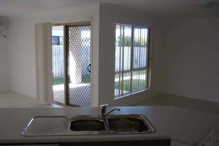 Third view of Homely house listing, 10/5 Robert John Circuit, Coral Cove QLD 4670