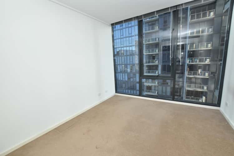 Fifth view of Homely apartment listing, REF 04269/173 City Road, Southbank VIC 3006