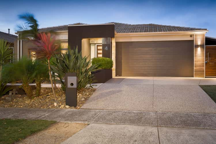 4 Bluemist Cct, Lyndhurst VIC 3975