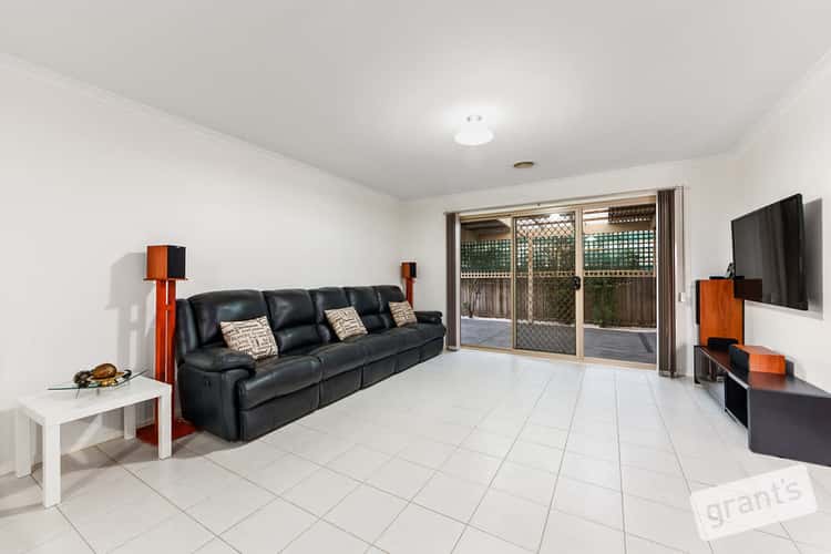 Fourth view of Homely house listing, 2 Cadell Place, Berwick VIC 3806