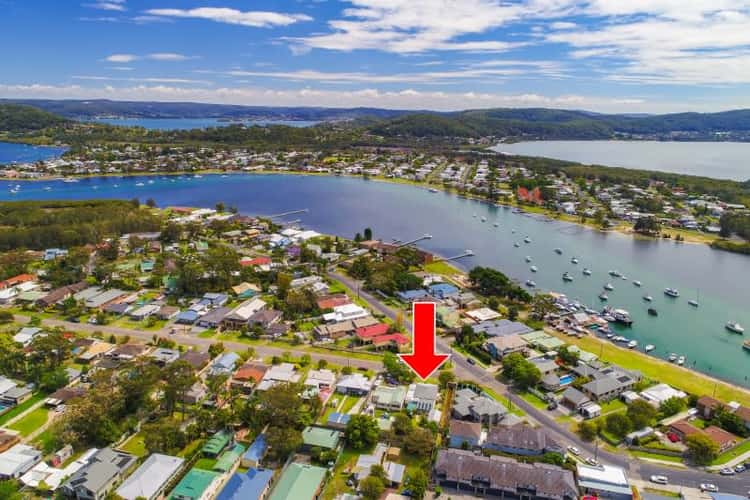 1 Boongala Avenue, Empire Bay NSW 2257