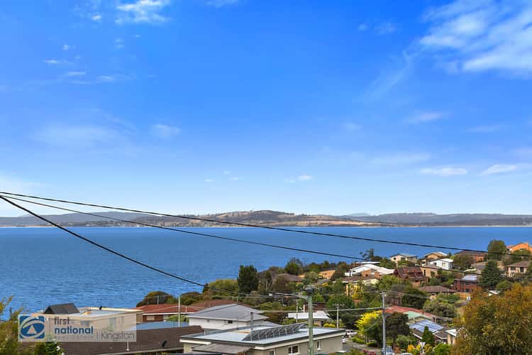 Fourth view of Homely unit listing, 1/11 Kulgoa Place, Blackmans Bay TAS 7052