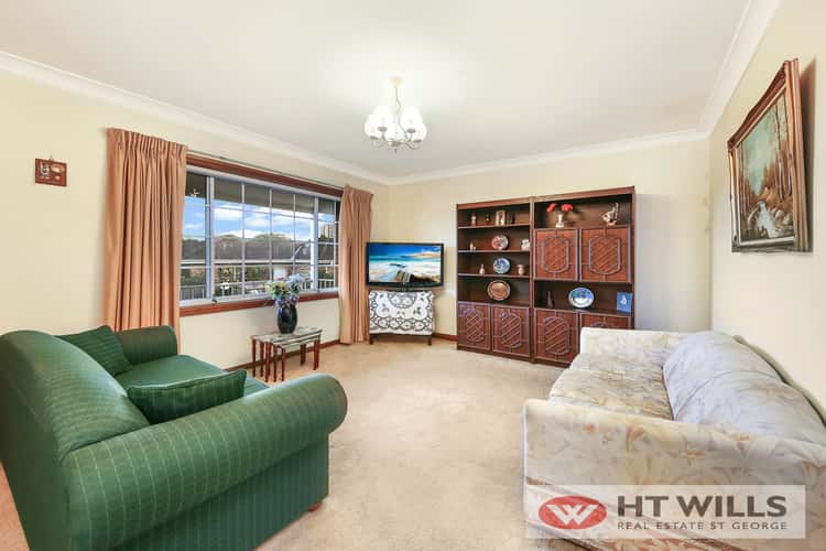 Second view of Homely villa listing, 2/120 Wright Street, Hurstville NSW 2220
