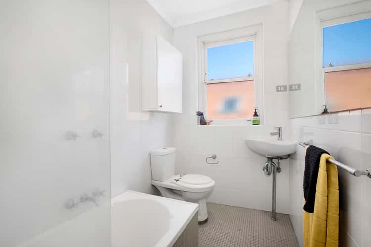 Sixth view of Homely apartment listing, 16/7 Francis Street, Bondi Beach NSW 2026