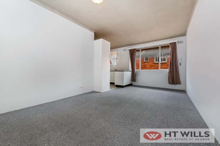 Second view of Homely unit listing, 9/83 Queens Road, Hurstville NSW 2220