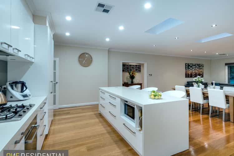 Fifth view of Homely house listing, 27 Olding Way, Melville WA 6156