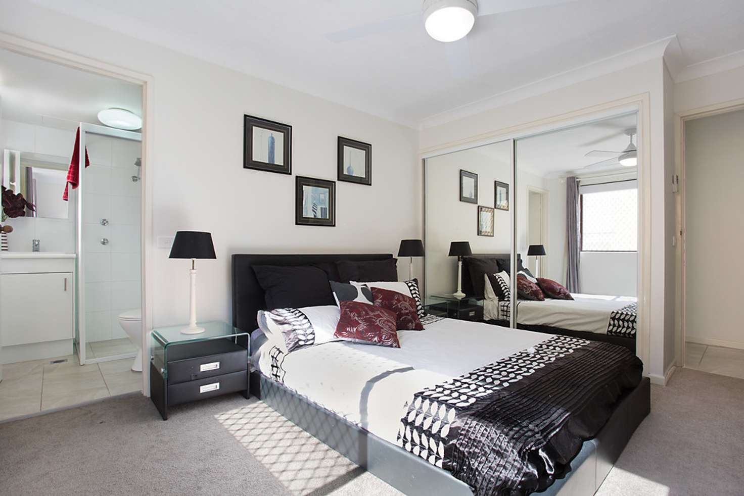 Main view of Homely apartment listing, 2/26 Stanhill Drive, Chevron Island QLD 4217
