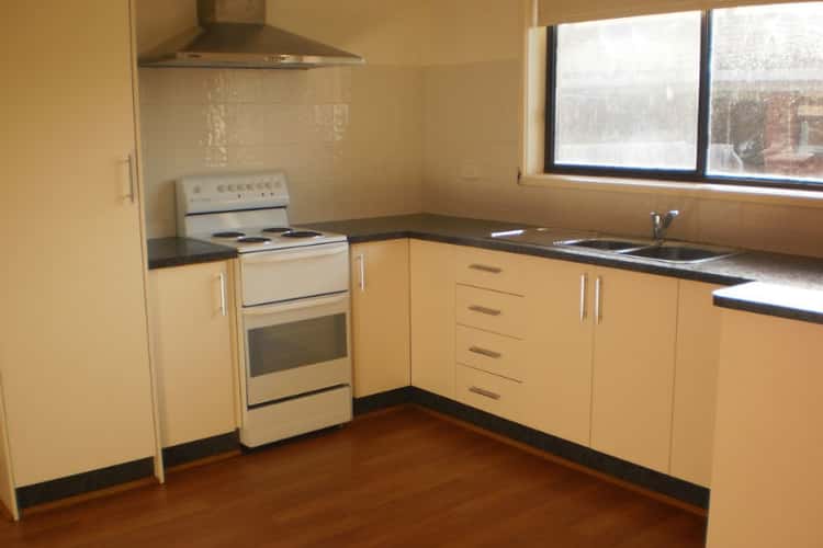 Main view of Homely unit listing, 2/2 Apsley St, Glenroy VIC 3046