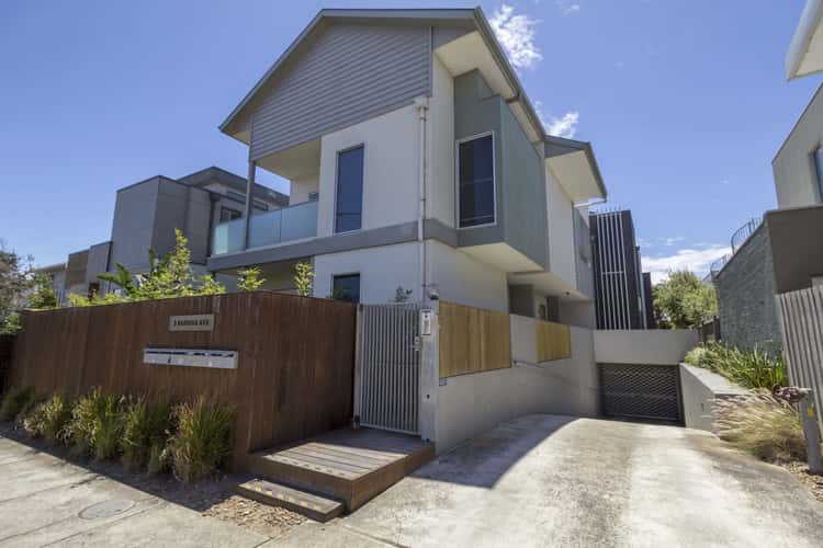 Main view of Homely townhouse listing, 2/3 Harding Avenue, Bonbeach VIC 3196