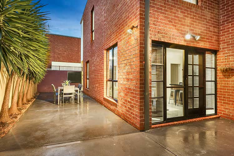 Main view of Homely townhouse listing, 9/32 Fisher Parade, Ascot Vale VIC 3032