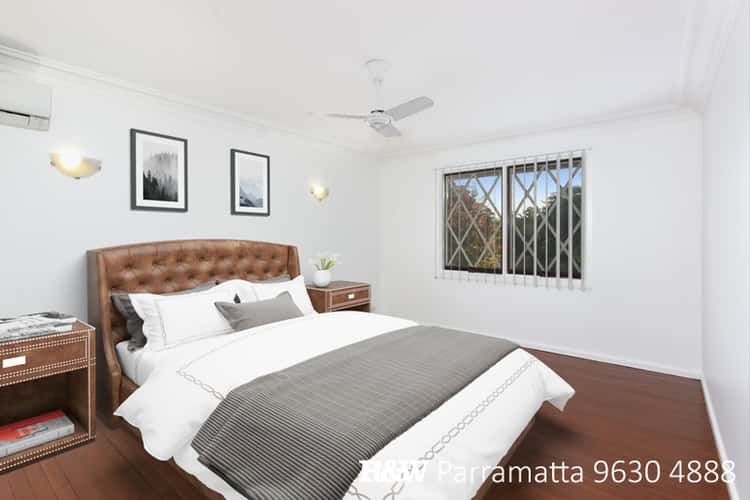 Sixth view of Homely house listing, 2 Hutchins Crescent, Kings Langley NSW 2147