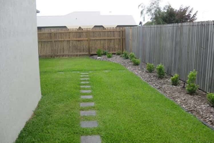 Fourth view of Homely semiDetached listing, 14B Rosaria Street, Burdell QLD 4818