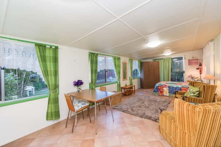 Third view of Homely house listing, 37 Jenalyn Crescent, Avoca QLD 4670