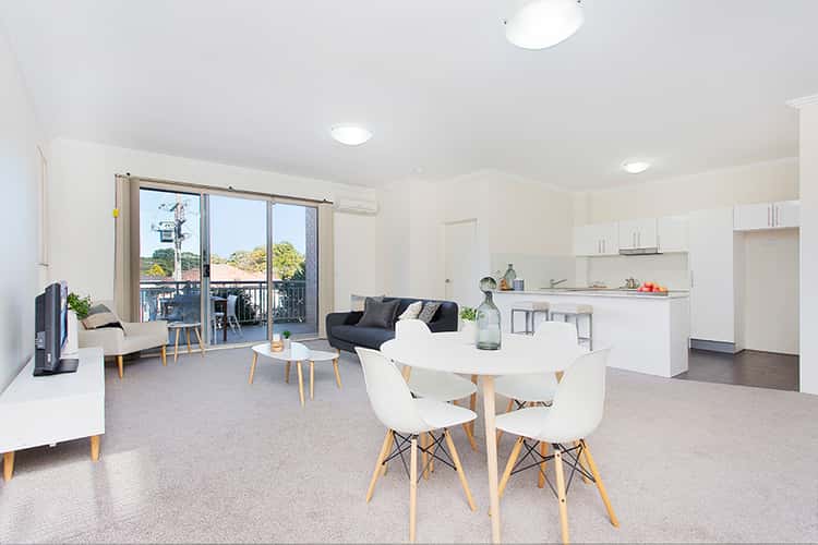 Main view of Homely unit listing, 3/15 Stuart Street, Helensburgh NSW 2508