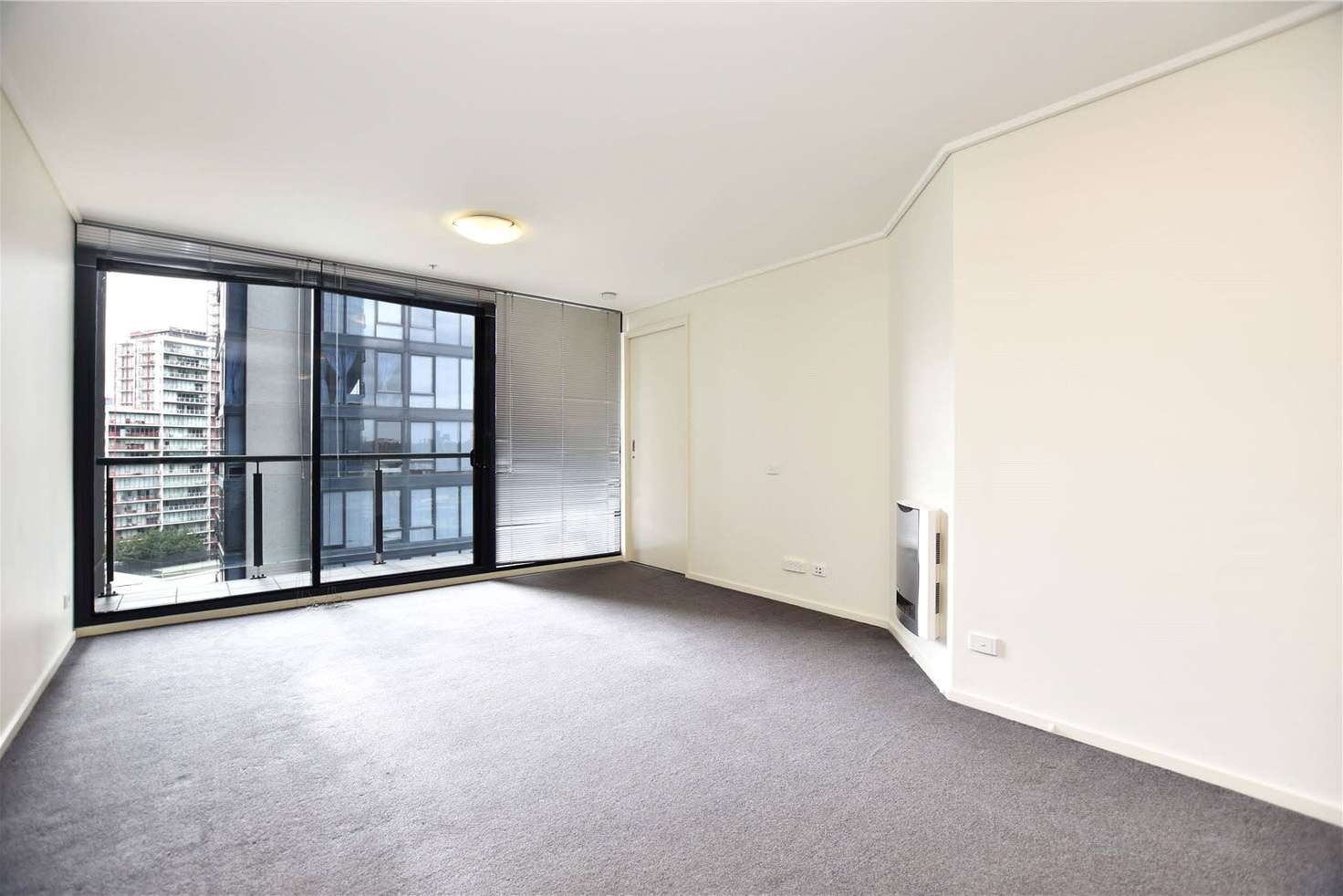 Main view of Homely apartment listing, REF 032026/100 Kavanagh Street, Southbank VIC 3006