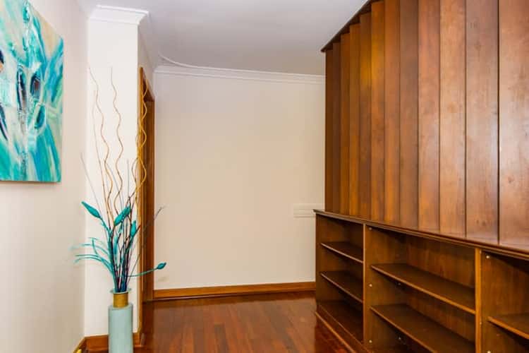 Fourth view of Homely house listing, 3 Hampton Square West, Morley WA 6062