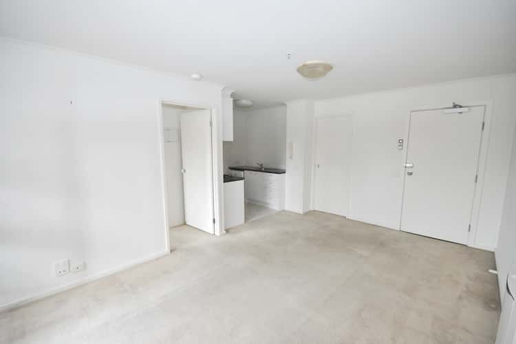 Second view of Homely apartment listing, REF 042853/88 Southbank Boulevard, Southbank VIC 3006