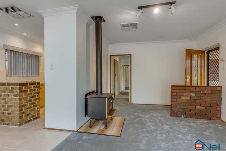 Fourth view of Homely house listing, 1 Elouera Road, Camillo WA 6111