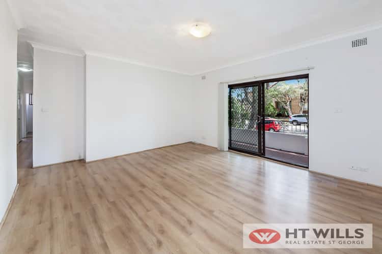 Third view of Homely unit listing, 2/10-14 St Georges Parade, Hurstville NSW 2220