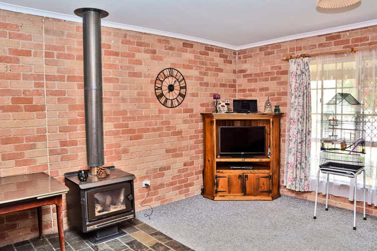 Second view of Homely house listing, 3/40 Sandwych Street, Wentworth NSW 2648