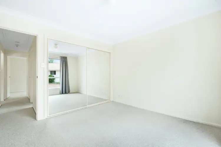 Fourth view of Homely villa listing, Unit 19/33-39 Haddon Crescent, Marks Point NSW 2280