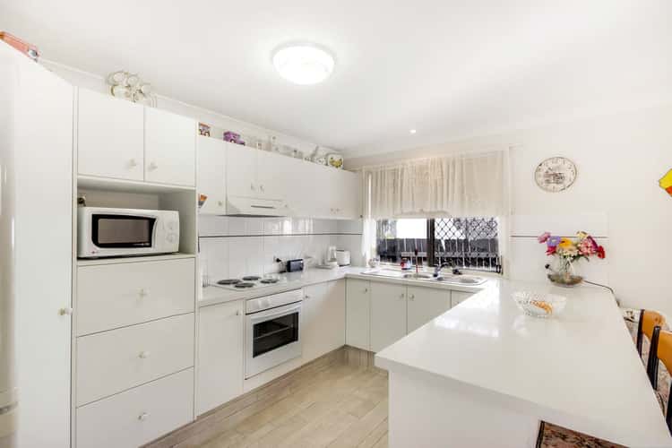 Fourth view of Homely house listing, 2/5 Hume Boulevard, Killarney Vale NSW 2261