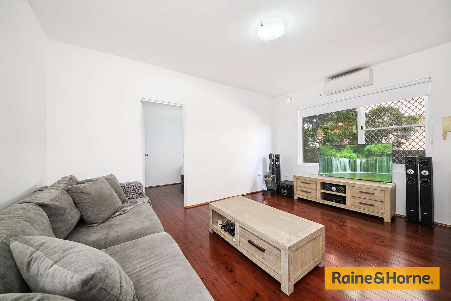Main view of Homely unit listing, 4/133 The Grand Parade, Brighton-le-sands NSW 2216