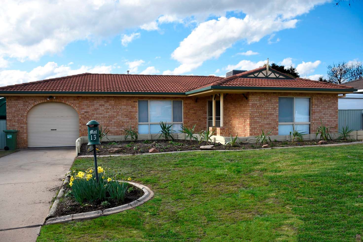 Main view of Homely house listing, 15 O'Reagan Street, Ashmont NSW 2650