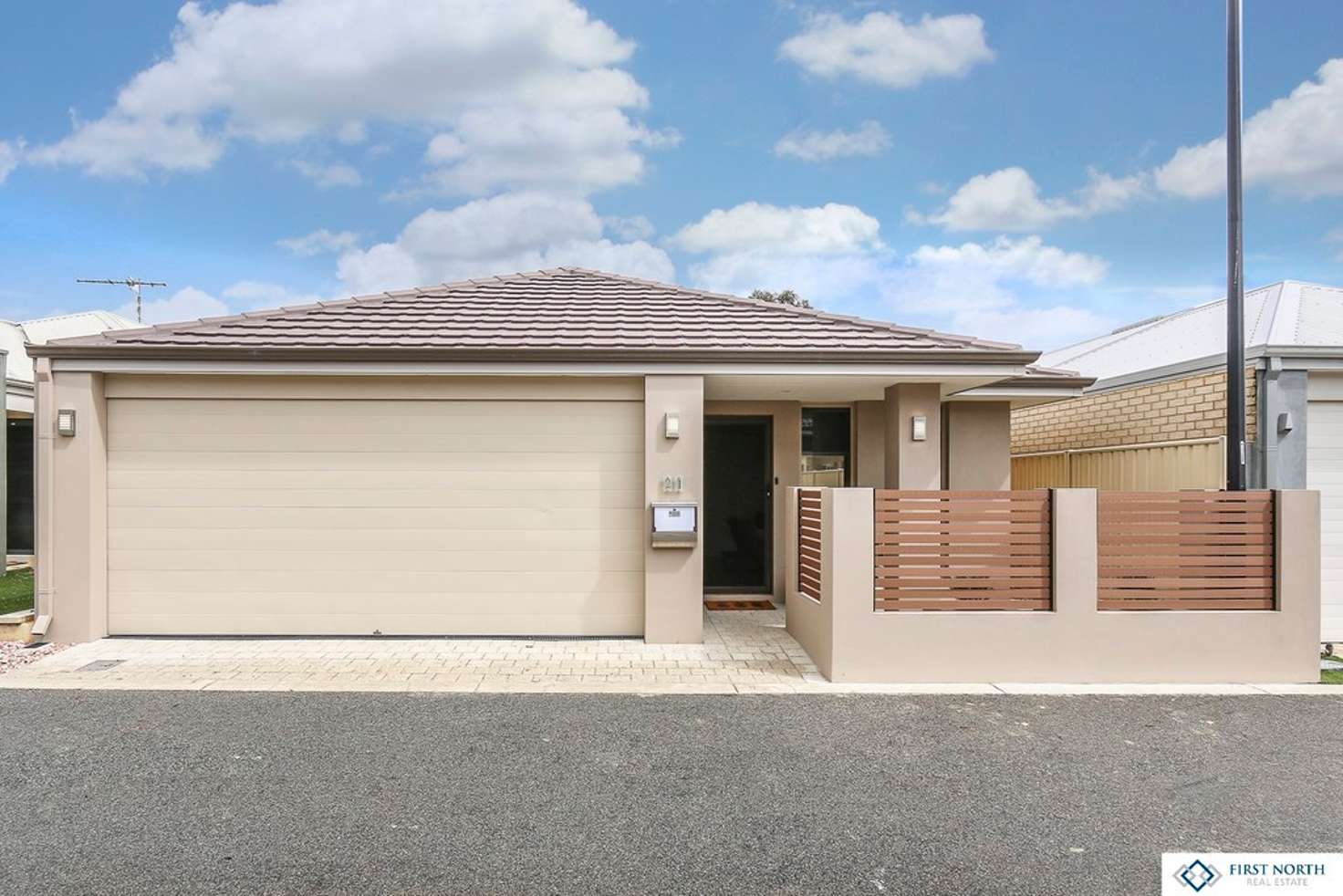 Main view of Homely house listing, 21 Atley Pass, Carramar WA 6031