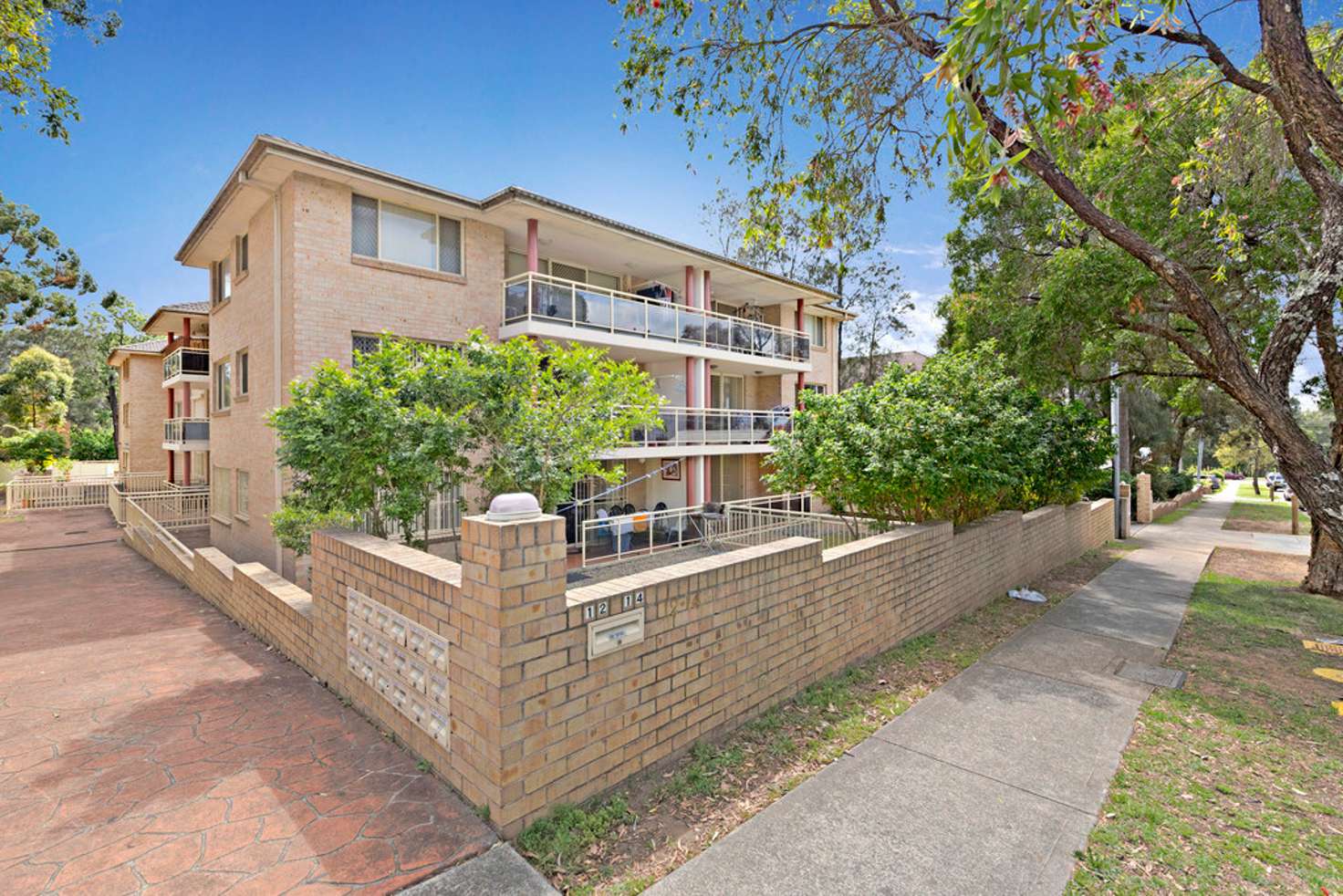 Main view of Homely unit listing, 2/12-14 Dellwood Street, Bankstown NSW 2200