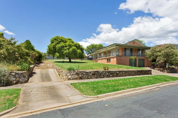 4 Queen Elizabeth Drive, Tallangatta VIC 3700