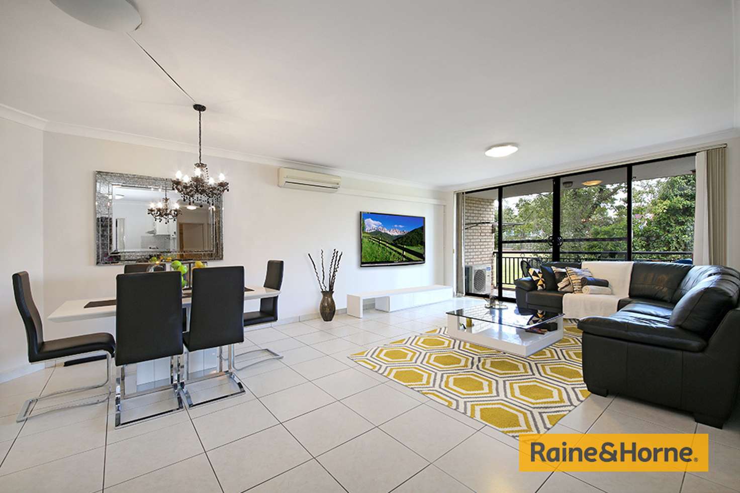 Main view of Homely unit listing, 18/91-95 Meredith Street, Bankstown NSW 2200