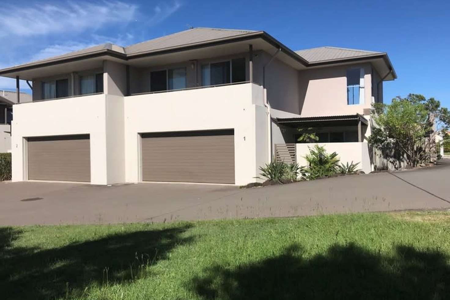 Main view of Homely semiDetached listing, 1/215 Benowa Road, Benowa QLD 4217
